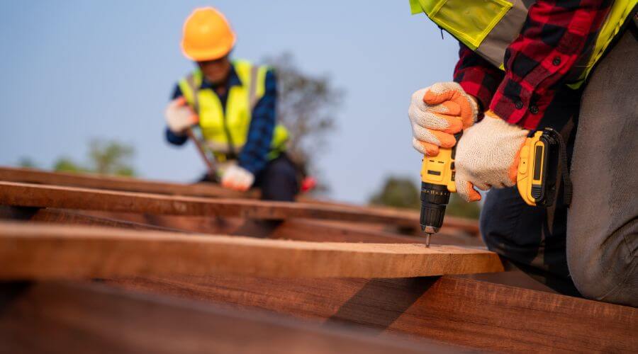 Professional Flat Roofing Installation in Adamsburg, PA